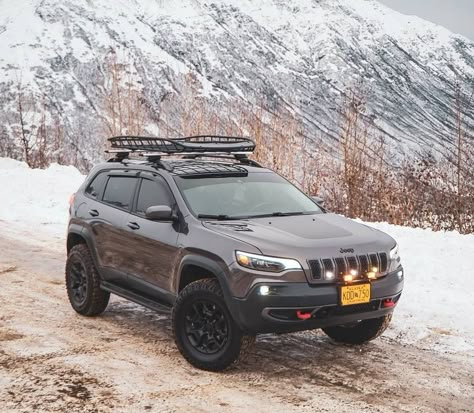 2020 Jeep Compass Trailhawk, Jeep Compass Trailhawk Modified, Jeep Compass Modified, Jeep Compass Trailhawk, Barbie Jeep, Jeep Trailhawk, Jeep Overland, Silver Jeep, Jeep Garage