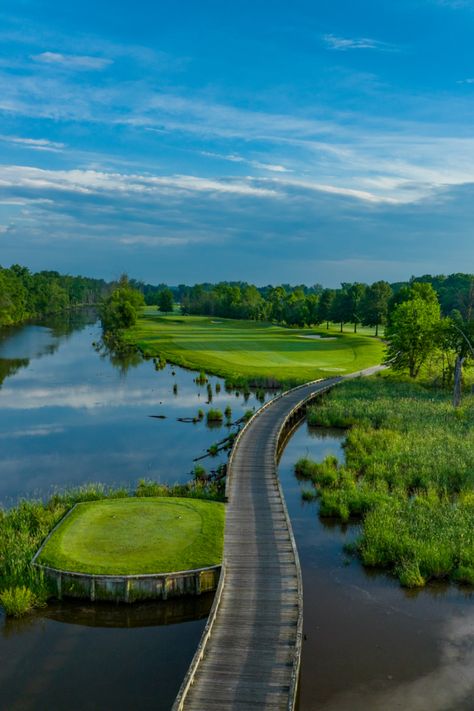 Discover your game on a trio of unparalleled Leesburg golf courses, designed by two of the sport’s most respected names. Accept the challenge of the “hardest mile in golf” on the Greg Norman Course. Navigate the dramatic elevation changes of the Robert Trent Jones Jr. Course. Or play a relaxing round on the Greg Norman nine-hole Sharkbite Course. Golf Course Photography, Famous Golf Courses, City Lifestyle, Greg Norman, Northern Virginia, Game On, The Challenge, Golf Course, Golf Courses