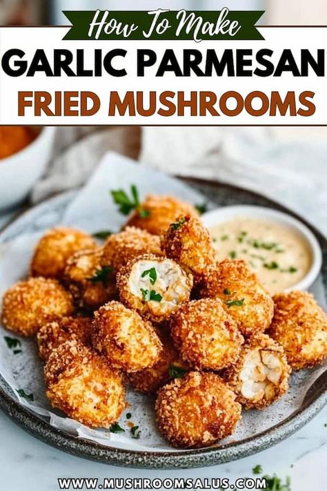 Crispy Garlic Parmesan Fried Mushrooms! These perfectly breaded bites are golden and crunchy on the outside, tender on the inside, and loaded with garlic parmesan flavor. Perfect as a vegetarian snack or appetizer! Make them in an air fryer for a healthier twist or fry traditionally for that unbeatable crisp. These irresistible mushrooms are a crowd-pleaser! Fried Mushrooms Air Fryer, Mushrooms Air Fryer, Air Fried Vegetable Recipes, Crispy Fried Chicken Wings, Mushroom Recipes Vegan, Vegetarian Snack, Vegan Fried Chicken, Garlic Health Benefits, Vegetarian Chili Recipe