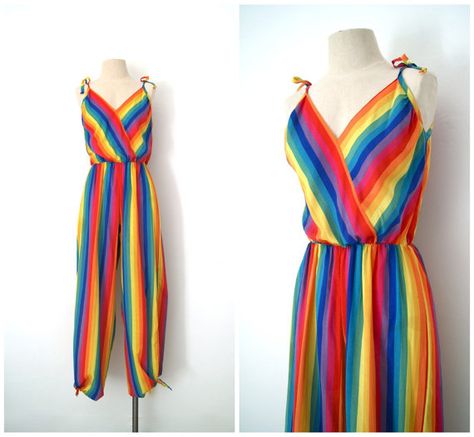 #rainbow #jumpsuit #vintage Rainbow Jumpsuit, Rainbow Romper, Easy Summer Outfit, Fashion Jumpsuits, 1980 Fashion, Side Pants, Simple Summer Outfits, Rainbow Outfit, Rainbow Party