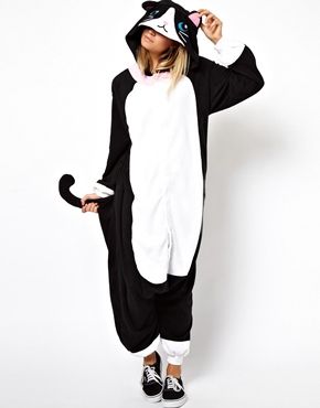 Onesie For Teens, Night Wear Pajamas, White Halloween Costumes, Cat Onesie, Cute Onesies, White Costumes, Cat Halloween Costume, Pajama Outfits, Cat Costume