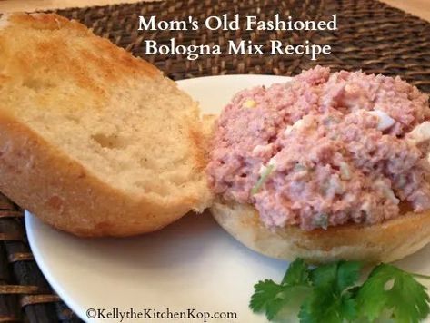 Bologna Sandwich Spread, Bologna Salad, Sandwich Spread Recipes, Bologna Recipes, Ham Salad Recipes, Bologna Sandwich, Recipes To Cook, Meat Salad, Ham Salad