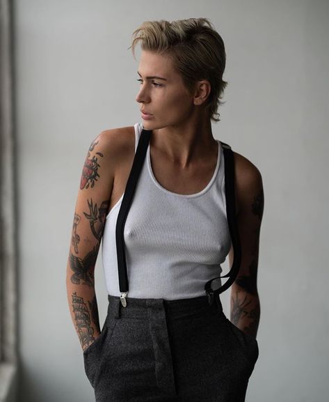 Tomboymodel on Instagram: “@madspaige #tomboymodel #tomboy #model #tomboystyle #style #tomboygirl #lesbian #gay #bi #transgender #queer #genderqueer #nonbinary…” Tomboy Model, Queer Fashion Tomboys, Madison Paige, Genderqueer Fashion, Nonbinary People, Masc Women, Tomboy Look, Gender Fluid Fashion, Masc Outfits