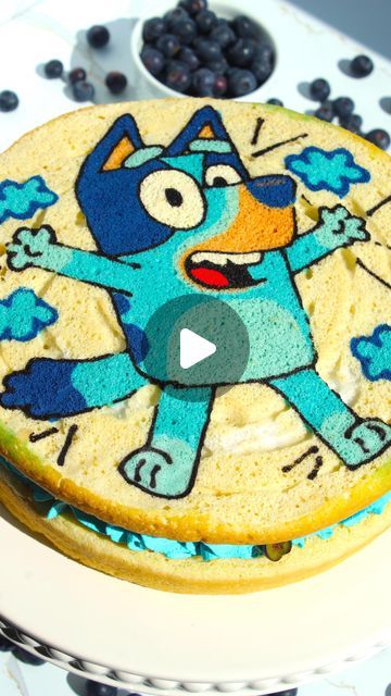 Blurt Birthday Cake, Designed Sponge Cake, Sponge Cake Design, Cake Videos For Kids, Bluey Birthday Cake Ideas, Bluey Themed Cake, Guy Cakes, 2nd Birthday Cake Boy, Sponge Cake Decoration