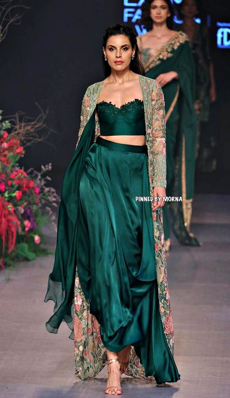 Shyamal & Bhumika - India 🇮🇳 Shyamal And Bhumika, Lakme Fashion Week, Indian Designer Wear, Designer Wear, Western Outfits, Blouse Designs, Fashion Week, Saree, India