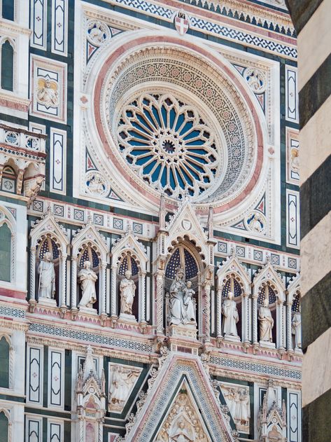 Facciata del Duomo di Firenze Gothic Architecture, Santa Maria, Florence, Architecture, Photographer, Photography, On Instagram, White, Instagram