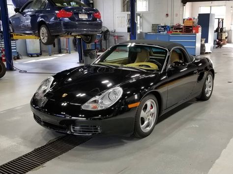 2000 Porsche Boxster S • Auto Engineering Lexington on Instagram: “Ron's basically brand new 2000 986 Porsche boxster S in for its yearly service. 7469 miles!…” Porsche Boxter, Fast Life, Hummer Cars, Porsche Boxster, Classic Porsche, Future Car, Car Engine, Jdm, Porsche