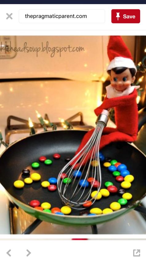 Christmas cookin Creative Christmas Ideas, Christmas Ideas For Kids, Elf On The Shelves, Shelf Cooking, To Do App, Funny Elf On The Shelf, Elf Kit, Elf Magic, Awesome Elf On The Shelf Ideas