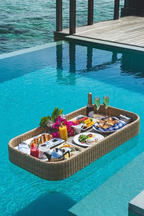 Floating Breakfast, Buffet Presentation, Luxury Beach Resorts, Hotel Breakfast, Visit Maldives, Luxury Hotel Room, My Breakfast, Wedding Honeymoon, Maldives Travel