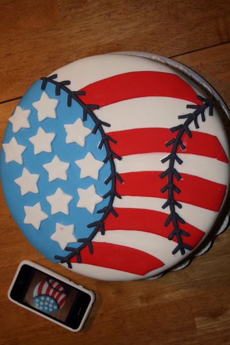 55 Adorable Treats Decorating Ideas for Labor Day Family Holiday 3 Layer Cake, Patriotic Cake, Patriotic Cookies, Labor Day Party, Fourth Of July Cakes, 3 Layer Cakes, Baseball Cake, 4th Of July Cake, Sport Cakes