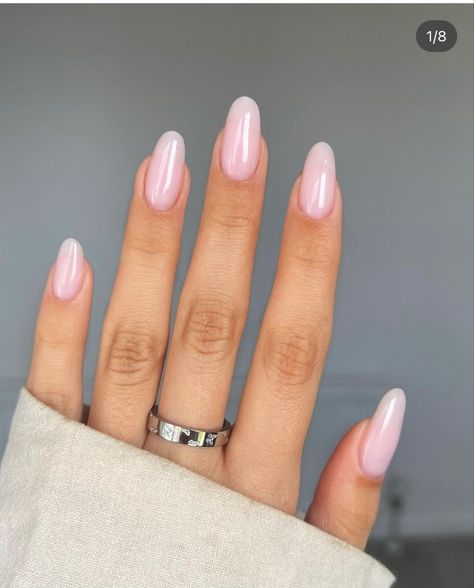 Milky Lavender Nails, Nail Art Lavender, Lavender Nail Ideas, Ombre Nail Art, Nail Aesthetic, Minimalist Nail, Nails Ombre, January Nails, Ombre Nail