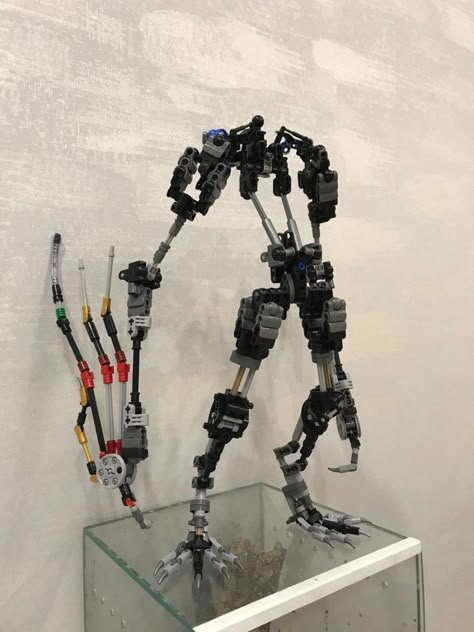 Bionicle Mocs Instructions, Lego Bionicle Moc, Bionicle Mocs, Lego Sculptures, Lego Custom Minifigures, Lego Mechs, Amazing Lego Creations, Lego Robot, Lego Mocs