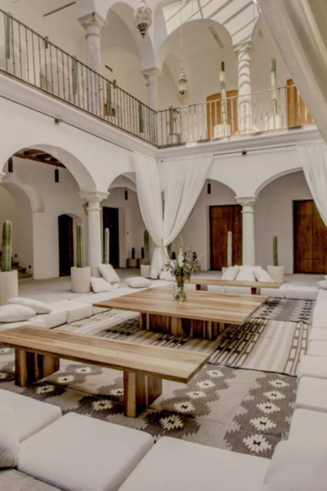 A 17th-century home in the historic heart of Oaxaca City has been converted into a hotel that mixes minimalism and tradition. Hotel Sin Nombre is arranged around a soaring central courtyard, topped by a glass roof that floods the space with light. Photography: HS Foto for Hotel Sin Nombre #mexico #hotel #interiors #interiordesign #oaxaca Oaxaca City Mexico, Hotel Design Architecture, Oaxaca City, Hotel Boutique, Courtyard House, Design Your Dream House, Dream House Exterior, Hotel Design, House Inspo