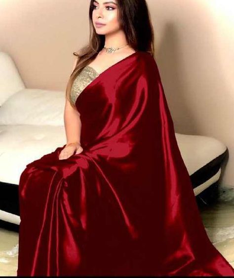 Satin Saree Party Wear, Plain Satin Saree, Saree Satin, Bollywood Sarees, Satin Silk Saree, Maroon Saree, Saree Party Wear, Modern Saree, Saree Poses