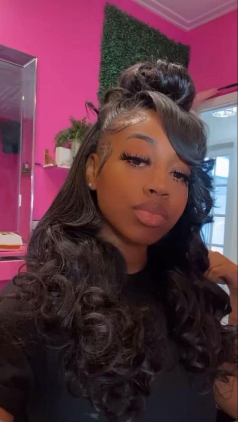 Different Lace Front Styles, Birthday Outfit Inspo Black Women, Anniversary Hairstyles, Up Down Hairstyles For Black Women, Up Do Black Women, November Manifestation, Cute Wig Hairstyles, Pin Up Hairstyles, Blonde Weave