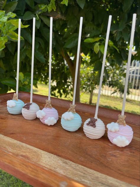 Cake Pops Gender Reveal Cute Ideas, Gender Reveal Truffles, Desert For Gender Reveal, Cake Pop Gender Reveal Ideas, Cake Pops For Gender Reveal, Gender Cake Pops, Cakepop Design Ideas, Gender Reveal Pastries, Gender Reveal Treats Sweets