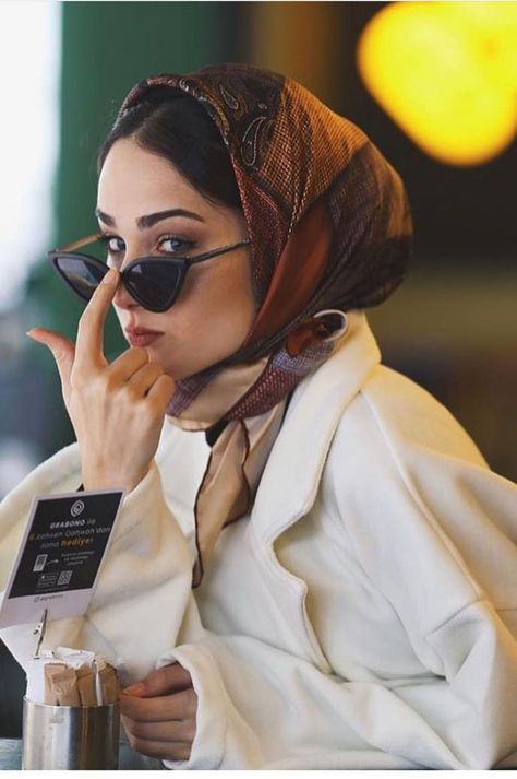 hijab fashion; hijab outfit; hijab style; hijab dress; hijab; Head Scarf Winter, Summer Hijab Outfits, Turban Mode, Hijabi Mode, Hijab Stile, 00s Mode, Estilo Hijab, Stylish Hijab, Mode Turban