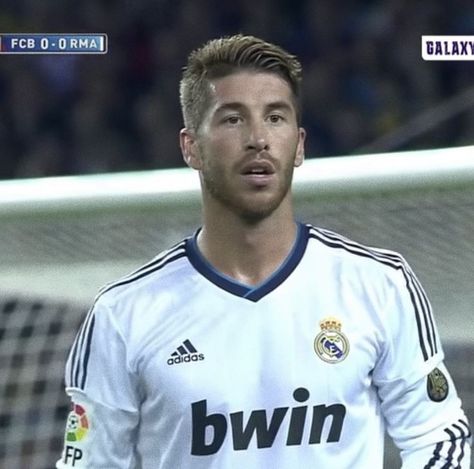 Sergio Ramos Aesthetic, Sergio Ramos Icon, Sergio Ramos Haircut, Ramos Aesthetic, Ramos Haircut, Football Players Photos, Conan Gray Aesthetic, Legends Football, Cr7 Ronaldo