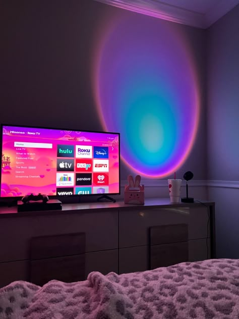 Medium Size Room Ideas Bedrooms, Tv In Room, Bedroom With Tv, Bet On Yourself, Tv Aesthetic, Self Belief, Luxury Room Bedroom, Chill Room, Uni Room