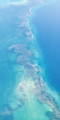 Bahamas Wallpaper, Drone Photography Ideas, Drones For Sale, Pray For America, Ocean Nature, Salon Art, Sea Colour, Ocean Wallpaper, Trendy Wallpaper