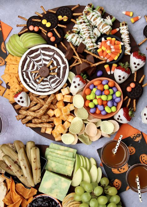 Halloween Snack Board, Baked Apple Fritters, Cream Filled Cookies, Spooky Snacks, Halloween Snack, Kid Friendly Halloween, Veggie Chips, Chocolate Chip Cookie Cake, Melting White Chocolate