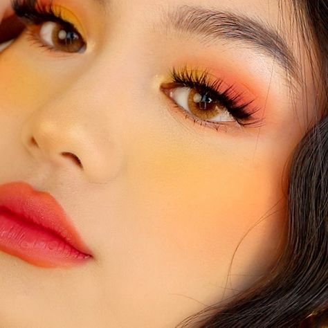 tutorial for this chili mango 🥭 makeup look is up! link in bio 😚 all product deets are in the description box 🍋 Jessica Vu, Chili Mango, Yellow Makeup, Orange Makeup, Makeup Challenges, Colourpop Cosmetics, Instagram Tutorial, Asian Eye Makeup, Crazy Makeup