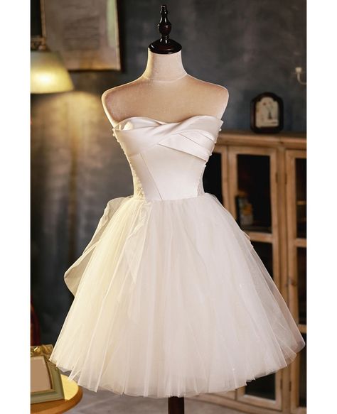 Get 10% off now! Buy elegant satin and tulle short homecoming party dress at cheap price online. Free stable shipping and pro custom service since 2009. Champagne Homecoming Dresses, Dama Dresses, White Homecoming Dresses, Satin Tulle, Graduation Dresses, Short Party Dress, Satin Short, Bridal Party Dresses, فستان سهرة