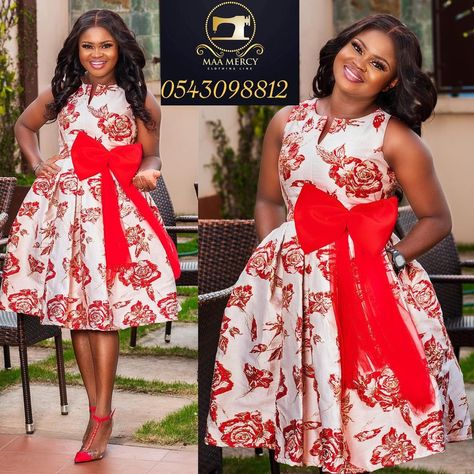 Mrs Boakye💍 on Instagram: “Dress available and selling at 180cedis with free delivery across gh contact 0543098812” Modern Party Dresses For Women, Brocade Styles, Prom Long Dresses, African Print Long Dress, Ceremonial Dress, Dress Banquet, Casual Dress Women, African Bridesmaid Dresses, Women Party Dress