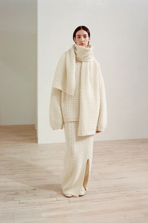 Lauren Manoogian Resort 2025 Collection | Vogue 2025 Fashion Trends, Knitwear Trends, Lauren Manoogian, Cruise Collection, Knit Wear, Ski Fashion, 2025 Fashion, Film Strip, Knitwear Fashion