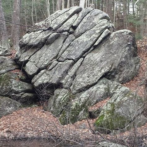 Stacked Rock Wall, Rocks Reference Photo, Rocks In Nature, Rock Reference Photo, Rocks Reference, Rock Reference, Rock Boulder, Caillou Roche, Rocks Photography