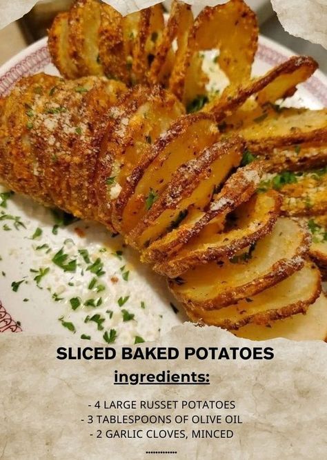 You can cook Potatoes Russet, Sliced Baked Potatoes, Russet Potato Recipes, Fast Appetizers, Baked Potato Slices, Baked Potato Recipes, Garlic Potatoes, Potato Recipes Side Dishes, Baked Garlic