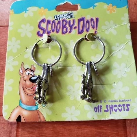 Vintage Scooby Doo Earrings 1999 Scooby Doo Items, Scooby Doo Jewelry, Vintage Scooby Doo, Scooby Doo Pictures, Scooby Doo Mystery Inc, Scooby Doo Images, Mache Art, Scooby Doo Mystery, Paper Mache Art