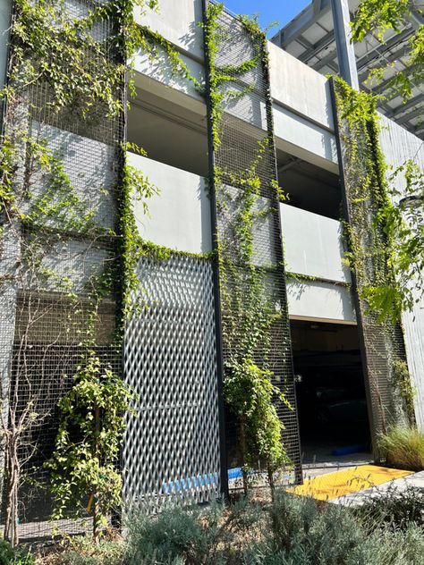 Sunnyvale Office Park - Expanded Mesh Parking Deck Façade & Living Wall - Architectural Expanded Metal Facade, Metal Mesh Facade, Industrial Office Space, New York Rooftop, Expanded Metal Mesh, San Jose Airport, Retail Facade, Interior Cladding, Metal Facade