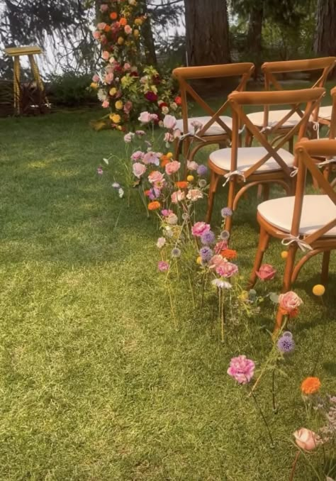 Wedding Isles, Aisle Flowers, Garden Weddings Ceremony, Wedding Reception Flowers, Wedding Arbour, Wedding Aisle Decorations, Wedding Petals, Future Wedding Plans, Ceremony Flowers