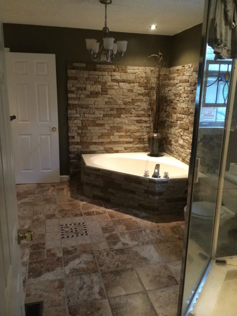 Surrounded my garden tub with airstone. Turned out great! Mobile Home Bathrooms, Remodel Mobile Home, Mobile Home Bathroom, Tub Remodel, Manufactured Home Remodel, Remodeling Mobile Homes, Garden Tub, Stone Walls, Dream Bathrooms