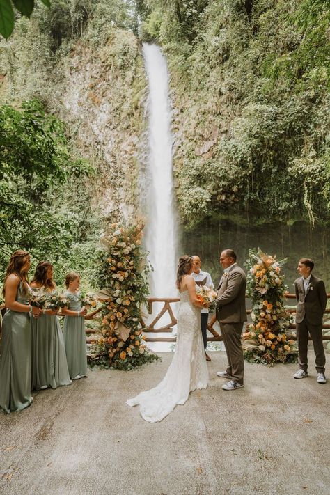 Forest Weddings, Tropical Rain Forest, Rain Forest, Tropical Rainforest, Forest Wedding, Costa Rica, Elopement, Wedding Planning, Forest