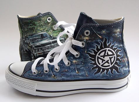 Supernatural- TV series on Converse by atelierChloe Supernatural Shoes, Artsy Shoes, Allstar Converse, Supernatural Outfits, Supernatural Merchandise, Converse Style Women, Fandom Outfits, Converse Style, Sam And Dean