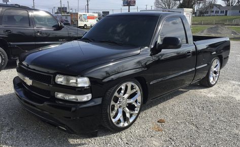 Lowered Pickup Trucks, Bubble Eye Silverado, Chevy Silverado Single Cab, Silverado Single Cab, Chevy Trucks Lowered, Custom Silverado, Classic Cars Trucks Chevy, Single Cab Trucks, Chevy Stepside