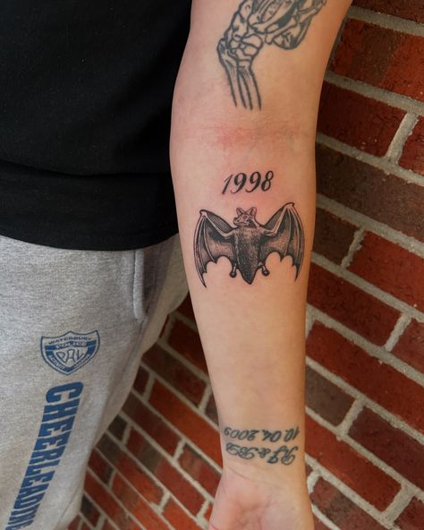 Bacardi Bat & birth year done for @annamarie.x27! Thanks for coming in and getting this super dope piece! It was nice meeting you and hope to see you soon! • Done at @anima_animustattoo • • 📍 Anima Animus Tattoo 📲 Booking December and January Now • • #bacardi #bacardibat #birthyear #year #tattoo #tattoodesign #tattooideas #tattoostyle #cttattooartist #cttattoo #ctartist Bacardi Bat Tattoo, Anima And Animus, Anima Animus, Bat Tattoo, Nice Meeting You, Bacardi, Birth Year, See You Soon, Tattoo Style