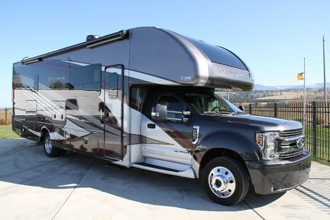 Super C RVs are Awesome and Here's Why Super C Rv, Cool Rvs, Class C Motorhomes, Barn Homes Floor Plans, Class C Rv, Mackinaw City, Thor Motor Coach, Large Truck, Rv Storage