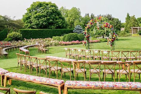 Outdoor Ceremony at Chicago Botanic Garden Old Fashioned Wedding, Wedding Ceremony Seating, Illinois Wedding Venues, Atlanta Botanical Garden, Low Cost Wedding, Chicago Botanic Garden, Botanical Gardens Wedding, Chicago Wedding Venues, Garden Wedding Venue