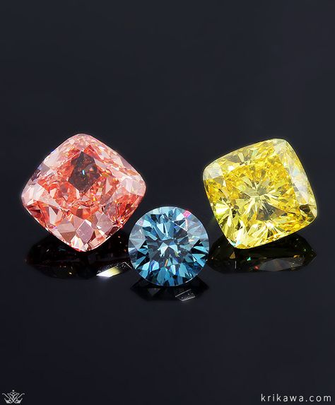 Want a unique brilliant colored diamond that is also earth-conscious and eco-friendly? Consider a lab-grown diamond! While yellow is the most prevalent, some blues and pinks are available on the market as well. Lab Grown Yellow Diamond, Colored Diamond Rings, Color Lab, Custom Ring, Custom Ring Designs, Fancy Color Diamonds, Yellow Diamond, Blue And Yellow, Lab Created Diamonds