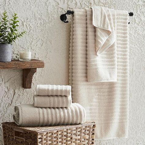 Amazon.com: Great Bay Home White Bath Towel Set, 4 Pack Quick Dry, Ribbed Bath Towel Set. Zero-Twist, Combed 100% Cotton, Ultra-Soft, Luxurious Towels for Bathroom (4 Pack, White) : Home & Kitchen Modern Bathroom Towels, Bathroom Towel Styling, Towel Rack Over Toilet, Towel Styling Bathroom, Farmhouse Bath Towels, Bathroom Towel Decor Display, Bathroom Set Up, How To Decorate Bathroom Towels, Towels In Bathroom Decorative