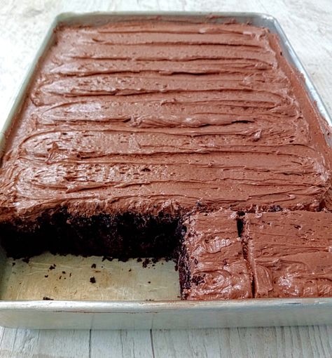 Wacky Cake, Homemade Pudding, Amish Recipes, Almond Cookies, Sugar Free Desserts, Sugar Free Chocolate, Fun Baking Recipes, Sugar Free Recipes, Fudge Recipes