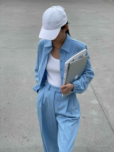 Suit Texture, Blue Trousers Outfit, Baby Blue Outfit, Blue Shirt Women, Diy Vetement, Wool Top, Elegante Casual, Classic Suit, Wool Shirt