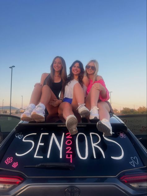 seniors in highschool car chalk art pictures inspo Seniors 2024, Car Decorating, Insta Inspo, Chalk Art, Art Pictures, Chalk