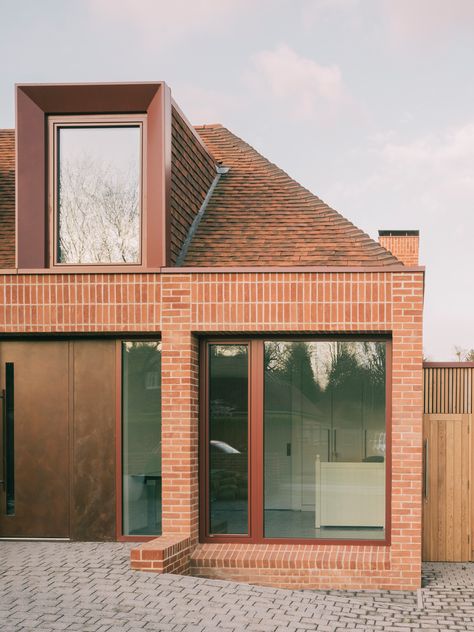 Red Brick Architecture, Dormer Architecture, Brick Architecture Modern, Bricks Architecture, Brick Extension, Wood Facade, Brick Construction, Pottery Houses, Timber Windows