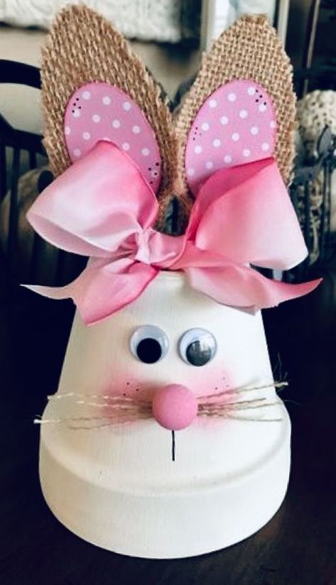 Easter Clay, Easter Crafts Diy Kids, Easter Crafts For Adults, Easter Wood Crafts, Easter Wreath Diy, Easter Craft Decorations, Pot Crafts, Spring Craft, Crafts Easter