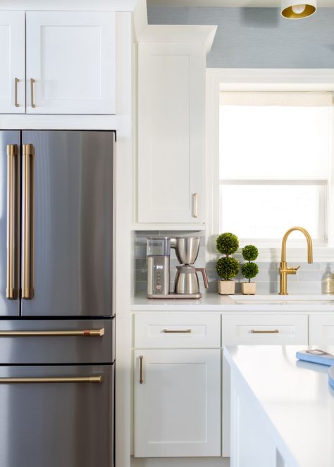 Stainless And White Appliances Mixed, Ge Cafe Appliances Stainless Steel With Gold, Silver Refrigerator Kitchen, Cafe Stainless Appliances, Kitchen With Ge Cafe Appliances, Ge Cafe Appliances White, Ge Cafe Stainless Steel With Brushed Bronze, Cafe Stainless Steel Appliances, White Ge Cafe Appliances In Kitchen