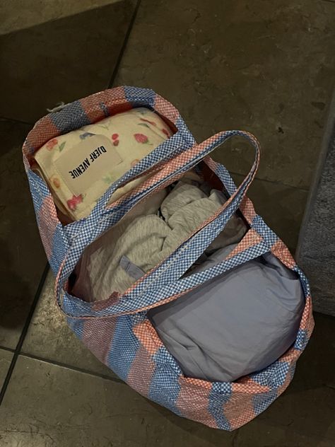 Totes Ideas, June Bug, Love Dream, Fabric Bags, Instagram Inspiration, Ice Skating, Weekender Bag, Summer House, Photo Dump